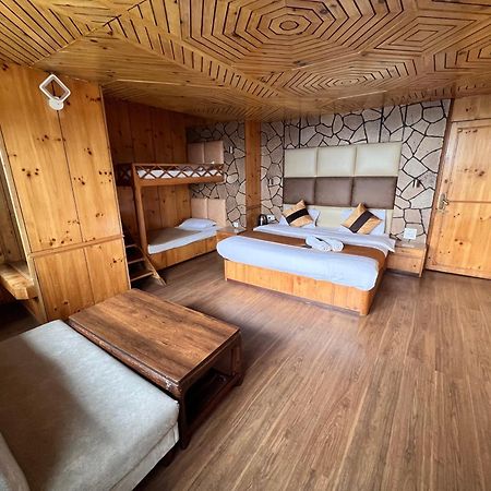 Victory Hotel And Restaurant By Gs Hospitality Shimla Exterior foto