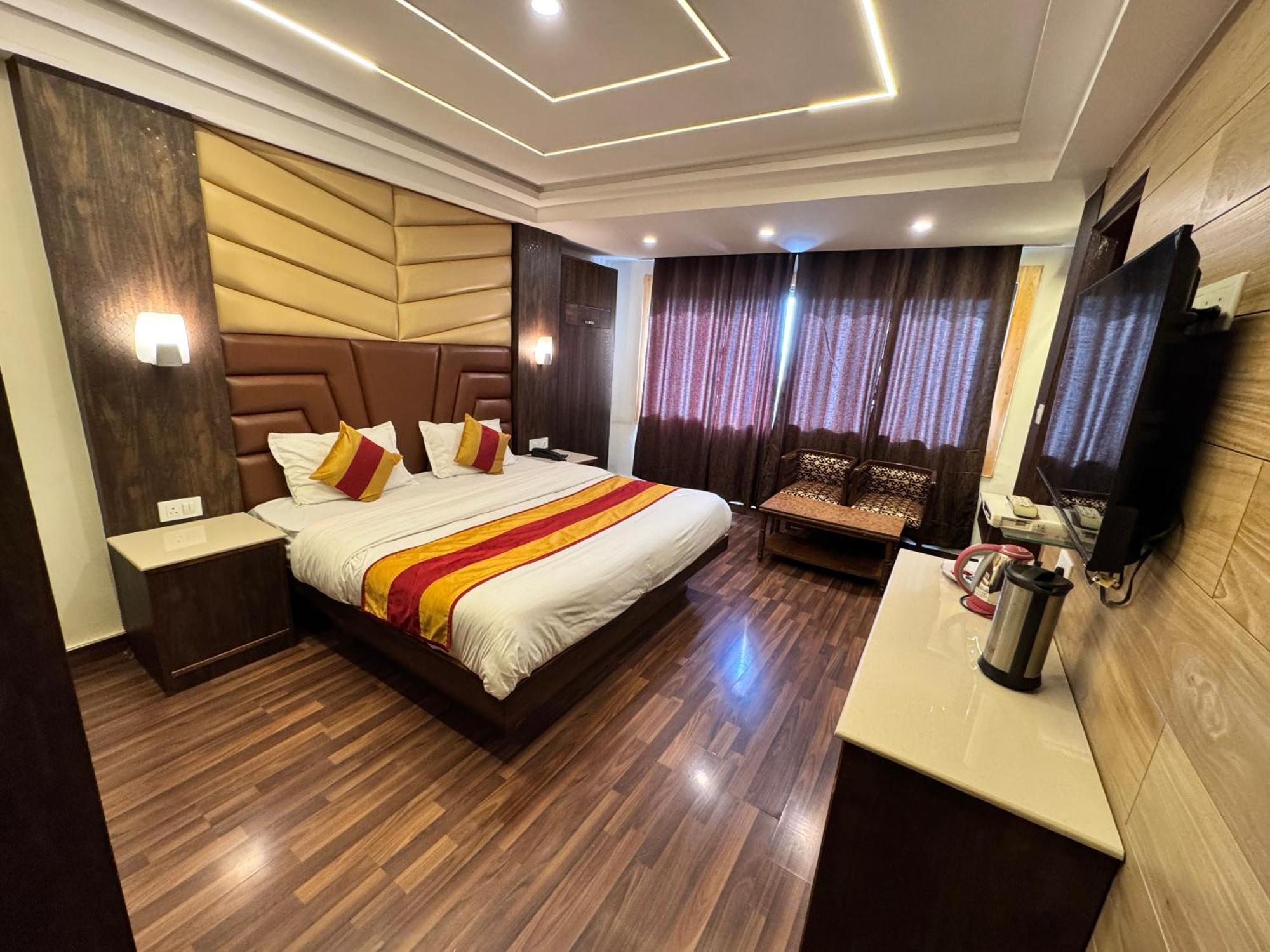 Victory Hotel And Restaurant By Gs Hospitality Shimla Exterior foto