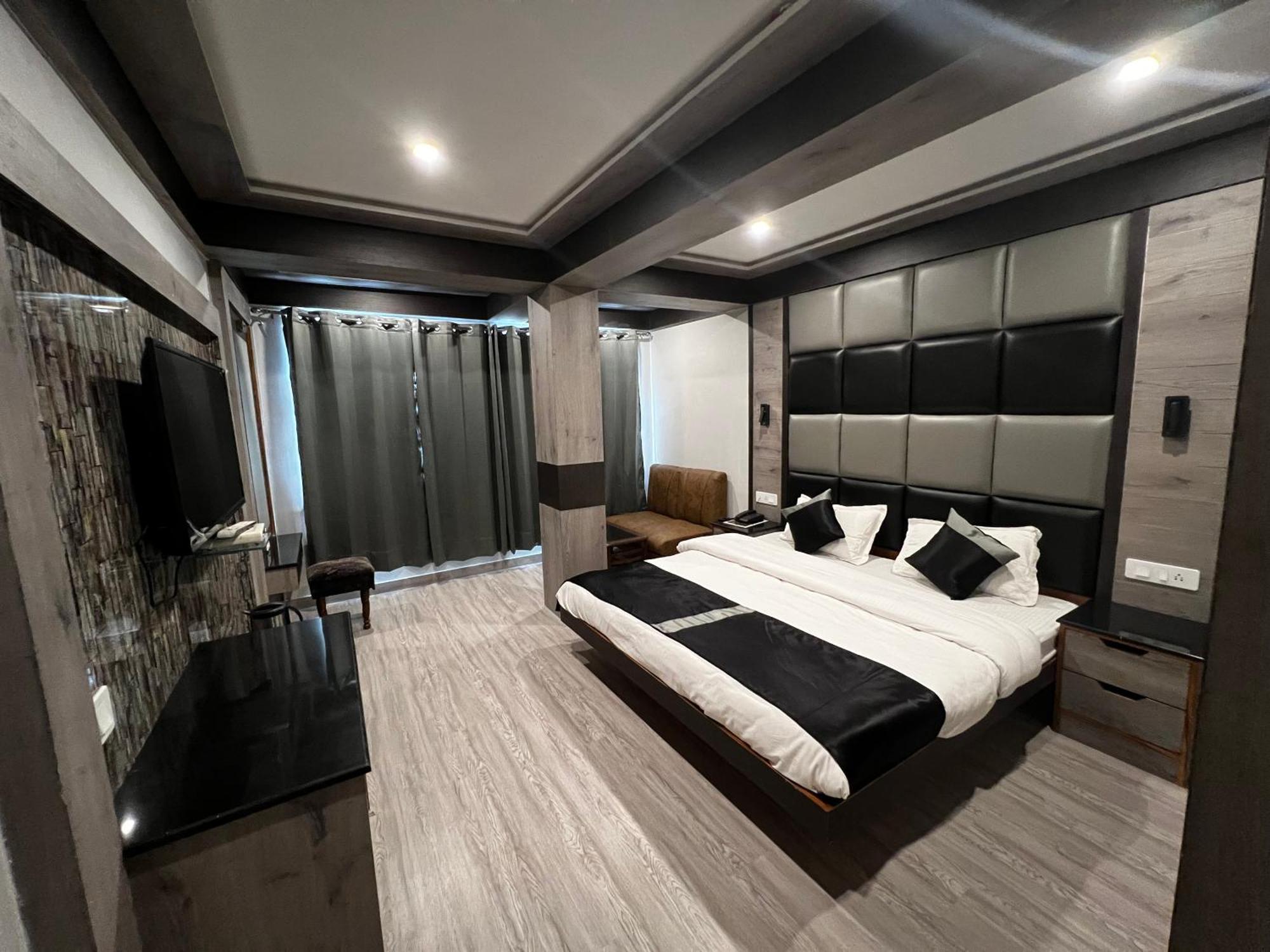 Victory Hotel And Restaurant By Gs Hospitality Shimla Exterior foto
